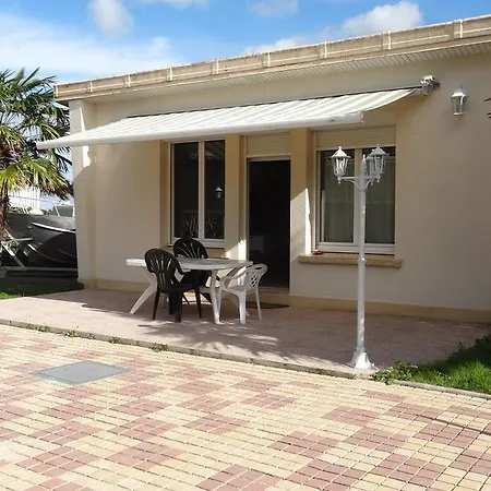 Maison De Vacances Hébergement de vacances Bron