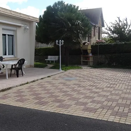 Maison De Vacances Hébergement de vacances Bron